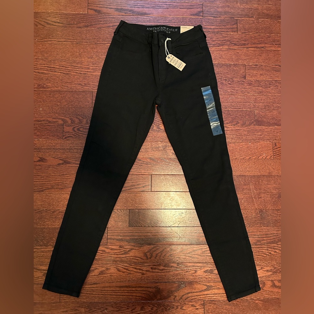 2/$25 BNWT American Eagle High Rise Jeggings sz 4